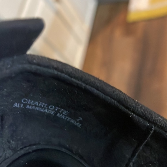 LULUS Charlotte black sauce loafers. Size 7 - Picture 7 of 7